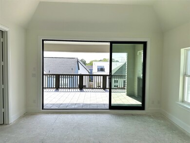 3rd Floor Game Room w/ Tri-Paneled Glass Doors tha