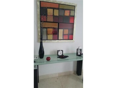 7404 NW 108th Pth, Doral, FL 33178 - photo 5