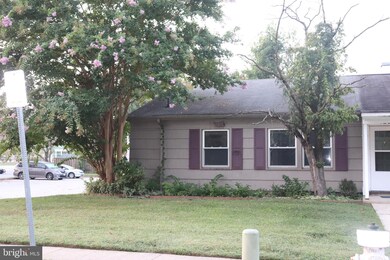 12711 Marquette Ln, Bowie, MD 20715 - photo 2