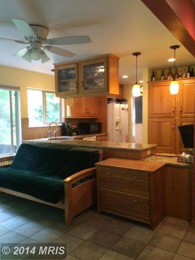 11736 Flints Grove Ln, North Potomac, MD 20878 - photo 6