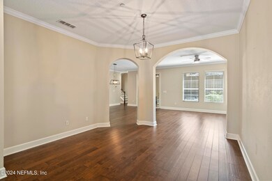 Living room 2