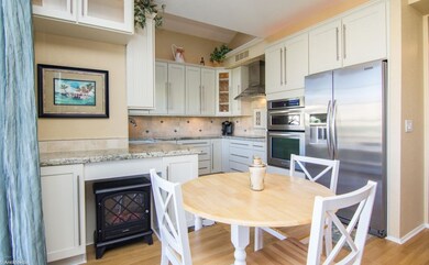 Renovated kitchen w SS Appliances