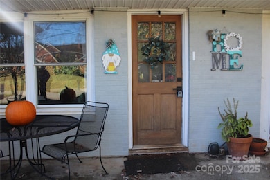 107 N Matthews St, Morganton, NC 28655 - photo 2