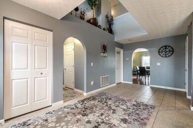 11-13-17 404 Evergreen Cir 13