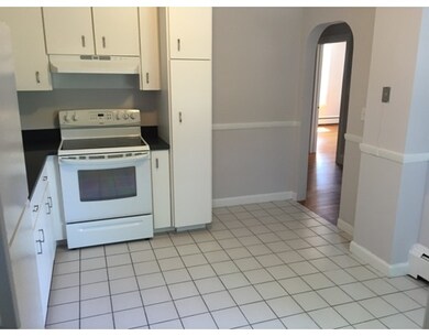 9 Devotion St unit 11, Brookline, MA 02446 - photo 2