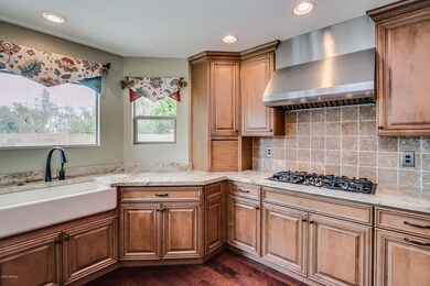 Gourmet Kitchen