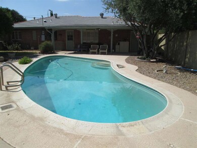 pool