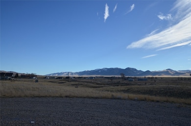 View of mountain feature