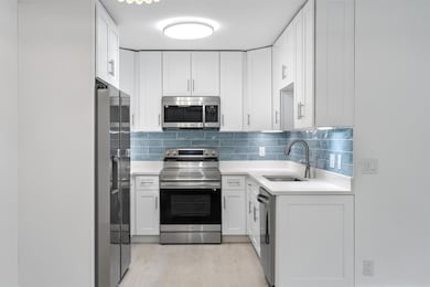 315 Venetian Dr unit 4, Delray Beach, FL 33483 - photo 5