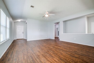 2910 Legends Knoll Dr, Spring, TX 77386 - photo 6