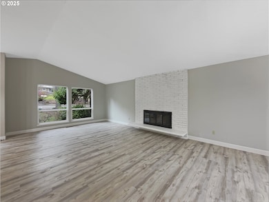 2531 SW Stanley Ct, Portland, OR 97219 - photo 3