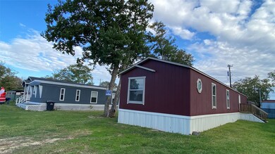 919 Dyche Ln, Alvin, TX 77511 - photo 2