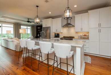 155 Wingo Way-8