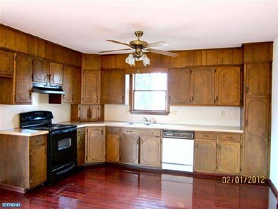 302 Mill Rd, Womelsdorf, PA 19567 - photo 5