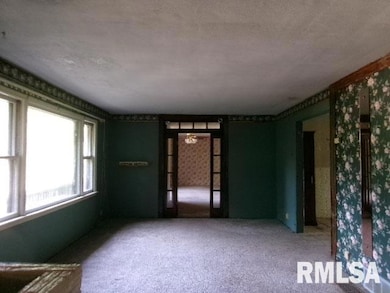 561 Elm St, Metamora, IL 61548 - photo 2
