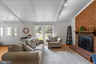 6158 Shining Rock, Columbia, MD 21045 - photo 2