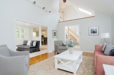 140 Palisades Cir, Stoughton, MA 02072 - photo 3