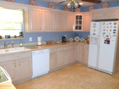 4316 Smugglers Way, Jacksonville, FL 32210 - photo 4