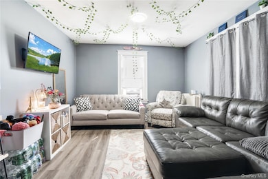 175 Washington St, Poughkeepsie, NY 12601 - photo 6