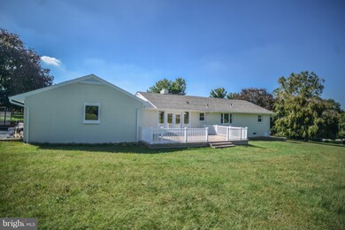 9915 Watkins Rd, Gaithersburg, MD 20882 - photo 5