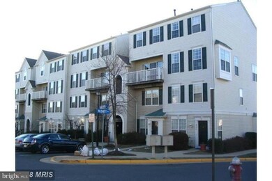 8195 Halley Ct unit 301, Lorton, VA 22079 - photo 2