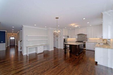 237 N Geneva Ave, Elmhurst, IL 60126 - photo 5