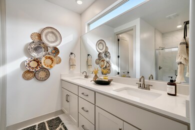 812 N Via Modelo Cir-large-005-008-H08-1