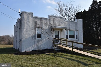 15 Kempsville Rd, Kutztown, PA 19530 - photo 2