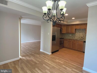 3115 Buccaneer Ct unit 201, Fairfax, VA 22031 - photo 7