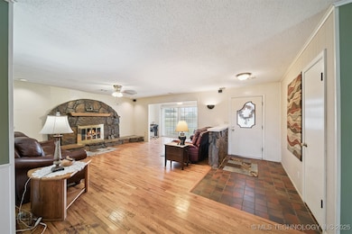 11426 N 123rd East Ave, Collinsville, OK 74021 - photo 5