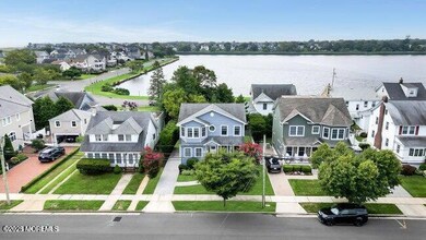 207 Pennsylvania Ave, Spring Lake, NJ 07762 - photo 3