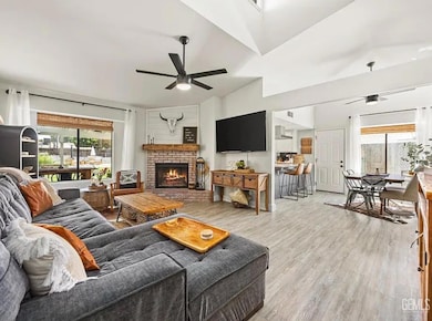 3724 Verdugo Ln, Bakersfield, CA 93312 - photo 5