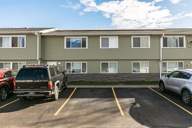 3751 12th Ave SW, Cedar Rapids, IA 52404 - photo 2