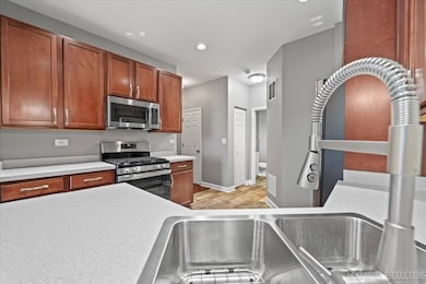 450 Majestic Ln unit 450, Oswego, IL 60543 - photo 6