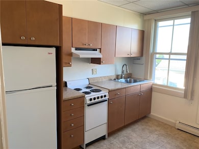 113 Prospect Hill St unit 2, Newport, RI 02840 - photo 5