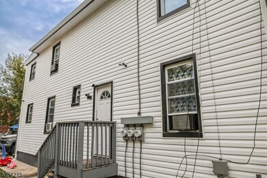 1227 W 6th St, Plainfield, NJ 07063 - photo 5