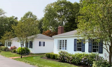 32 Cable Rd unit 4, Rye, NH 03870 - photo 2