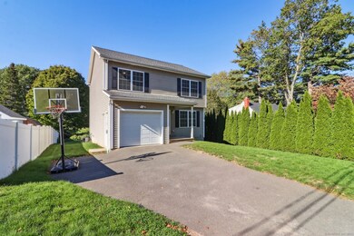 202 Newell Ave, Bristol, CT 06010 - photo 2