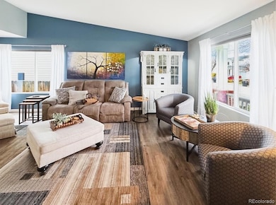 1269 Red Mountain Dr, Longmont, CO 80504 - photo 3