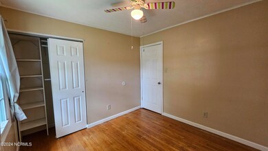 109 Valley Ct, Jacksonville, NC 28540 - photo 2