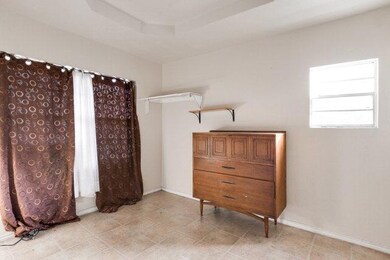 713 W Bell Ave, Pharr, TX 78577 - photo 7