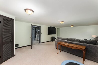 352 N Wright St, Griffith, IN 46319 - photo 4