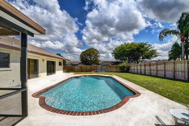 9783 Richmond Cir, Boca Raton, FL 33434 - photo 6