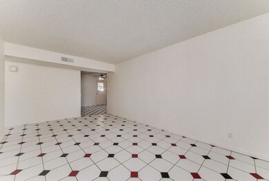 105-EntryView
