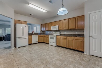 1327 Oakcrest Dr, Providence Village, TX 76227 - photo 7