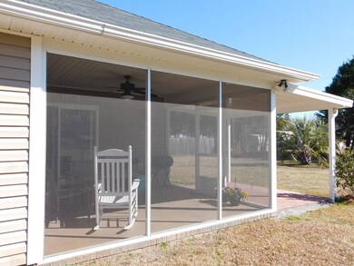 Screened in porch - right side