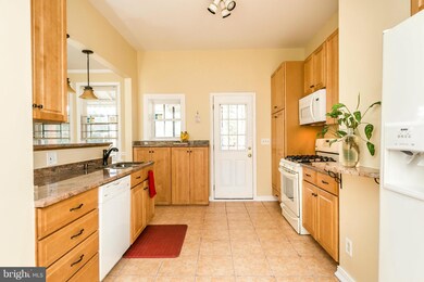 5006 Denmore Ave, Baltimore, MD 21215 - photo 3