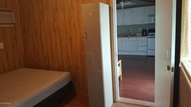 2317 N Mitchell St unit C, Phoenix, AZ 85006 - photo 3