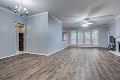 Huge Living Area has Brand New Flooring