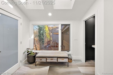 1462 Sodon Ct, Bloomfield Hills, MI 48302 - photo 3